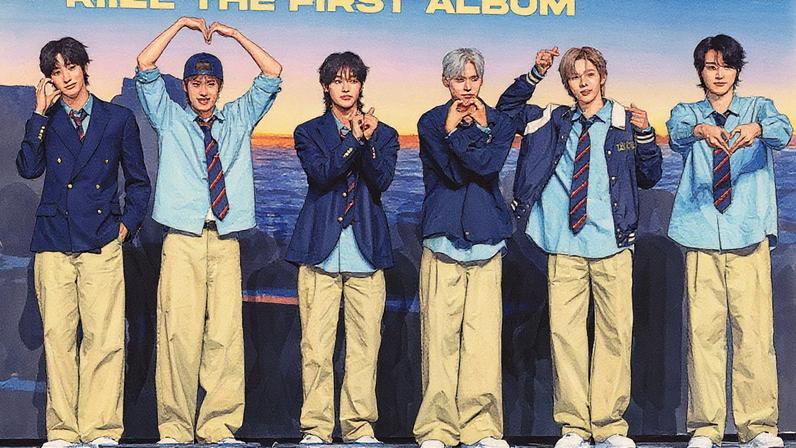 Integrantes do RIIZE participam da apresentação do primeiro álbum 'ODYSSEY', em evento em Seul, na Coreia do Sul - 19/05/2025 (Foto: HLL/Imazins/Getty Images)