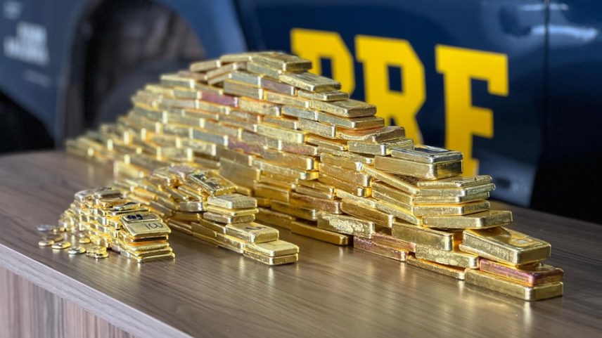 Apreensão de barras de ouro soma 104 kg em Boa Vista (Foto: Caíque Rodrigues/g1 RR)