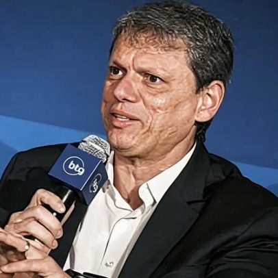 Moraes redefine ação do PT contra Tarcísio por obstrução de Justiça