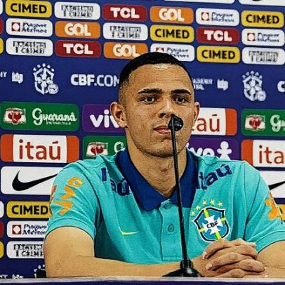 Barcelona planeja vender joia para facilitar contratação de reforço brasileiro