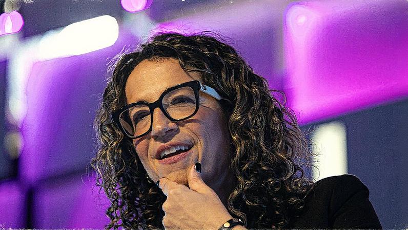 Amy Webb durante o Rio Innovation Week, onde defendeu que o modelo de IA será o principal ponto de contato das marcas com os consumidores (Foto: Ag Enquadrar)
