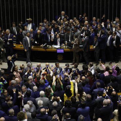 Motim bolsonarista leva a propostas de mudança no foro e anistia sem consenso