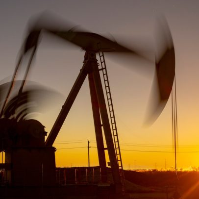 Petróleo registra queda após Opep+ anunciar aumento na produção global
