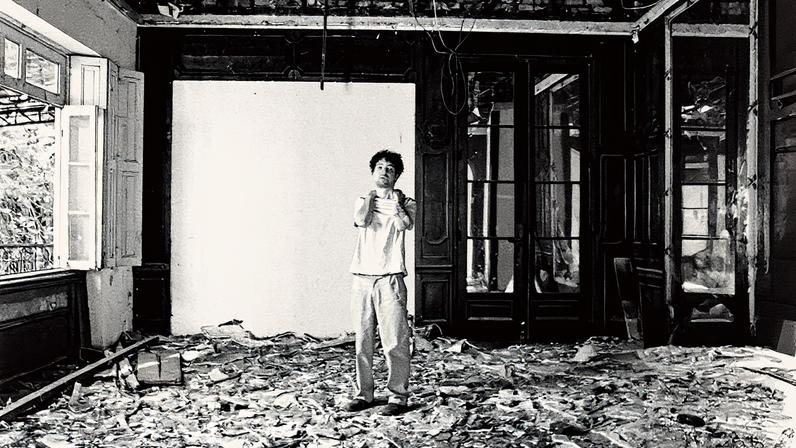 Cícero em foto de divulgação do novo disco 'Uma onda em pedaços' (Foto: Lucas Vaz / Divulgação)