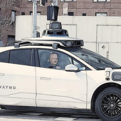 Waymo recebe autorização para testar veículos autônomos em Nova Iorque