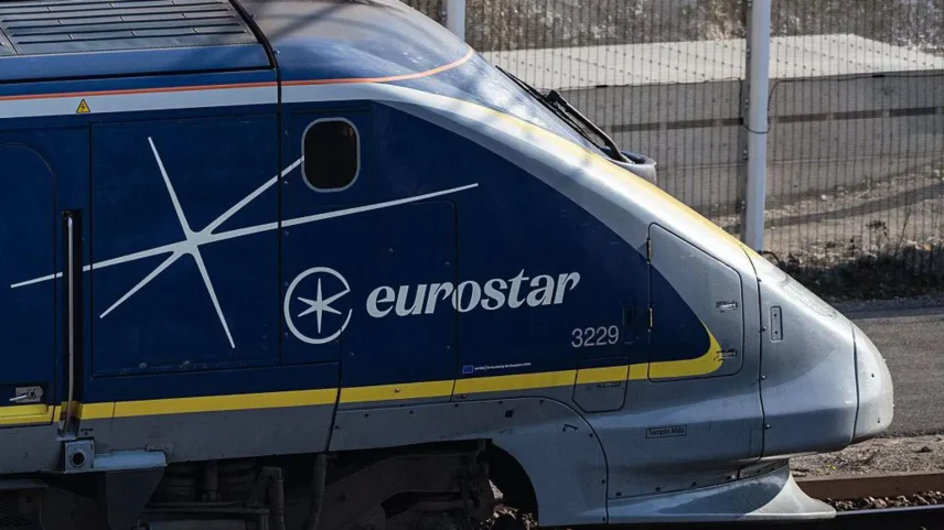 Interrupções nos trens Eurostar devem continuar até o final da segunda-feira (Foto: AFP via Getty Images)