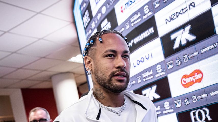Neymar foi decisivo no MorumBis durante partida entre Santos e Juventude. (Foto: Raul Baretta/Santos FC)
