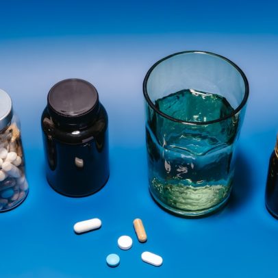 Suplementos como melatonina e magnésio melhoram a qualidade do sono, aponta ciência