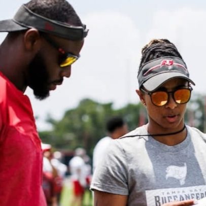 Treinadoras femininas ganham destaque nas salas de musculação da NFL