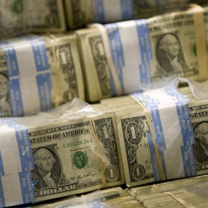 Citi projeta dólar em baixa até o fim de 2025 devido a incertezas nos EUA
