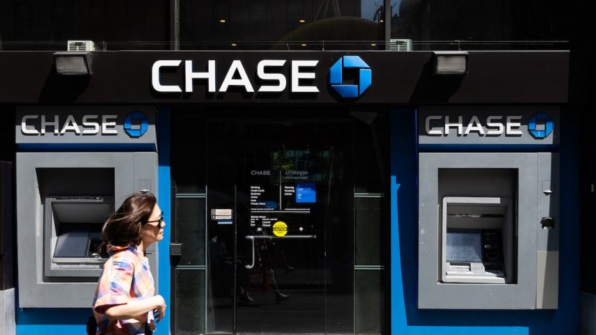JPMorgan Chase inaugurou mais agências do que fechou nos últimos dois anos e chegou a 5.000 estabelecimentos nos EUA (Foto: Jeenah Moon/Bloomberg)
