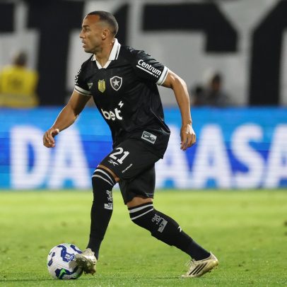 Botafogo busca reencontrar bom desempenho contra o Fortaleza para ser 'Clube do Ano'