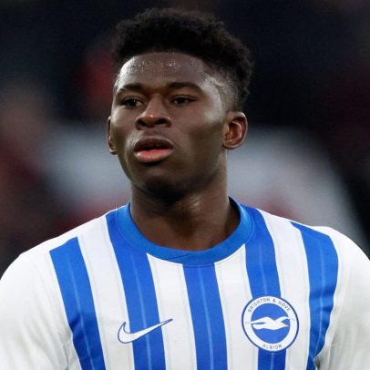 Manchester United busca condições para contratar Carlos Baleba do Brighton