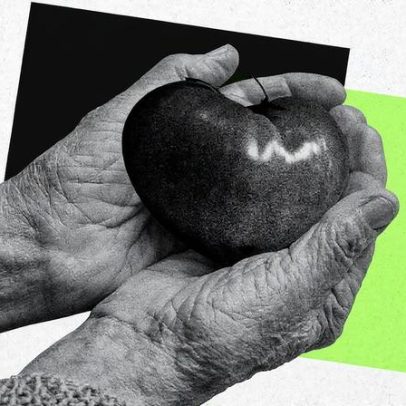 Amigas cultivam huerto e amor para garantir uma velhice saudável