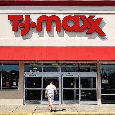TJX supera expectativas de lucro e eleva projeções para o ano fiscal
