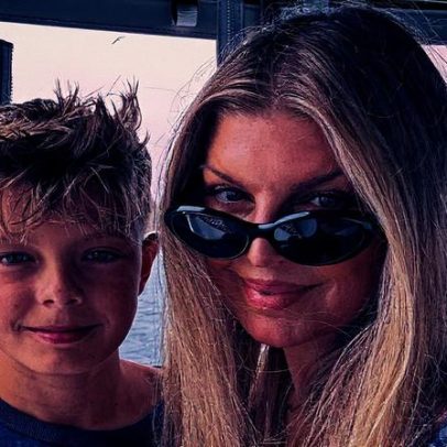 Fergie celebra o aniversário de 12 anos do filho Axl com fotos raras nas redes sociais
