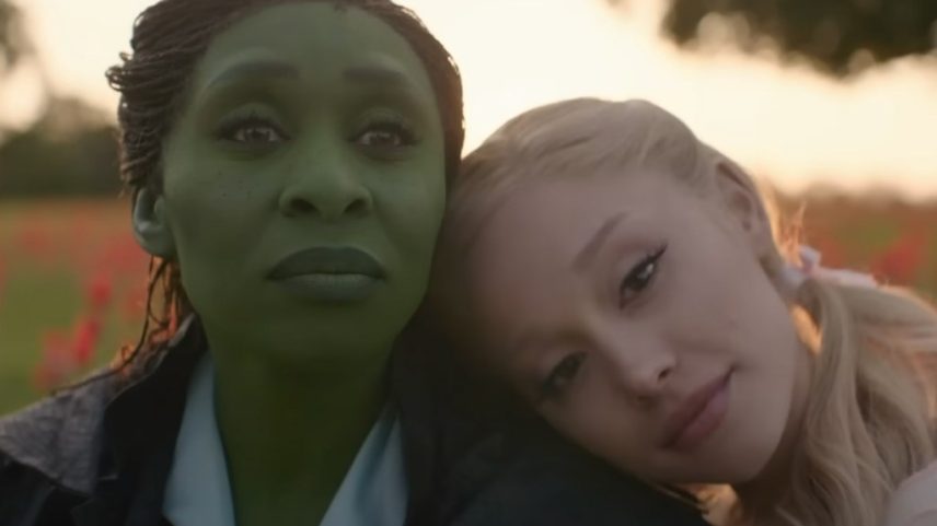 A nova prévia de 'Wicked: For Good' mostra que o vínculo entre Elphaba e Glinda é colocado à prova, de acordo com Cynthia Erivo e Ariana Grande. (Foto: Reprodução)