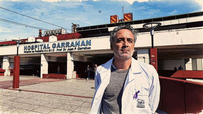 Médico do Hospital Pediátrico Garrahan em Buenos Aires, Argentina, em 11 de agosto de 2025 (Foto: Reprodução)