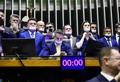 Boulos pede corte de salários para bolsonaristas que obstruem a Câmara