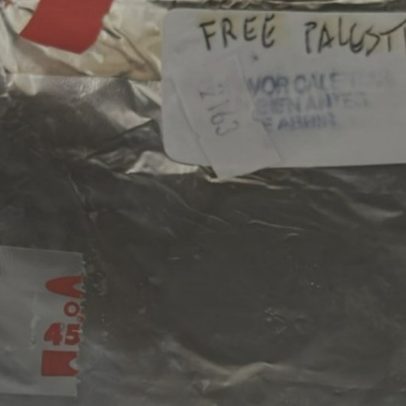 Passageiros da Iberia encontram mensagens 'Free Palestine' em refeições kosher