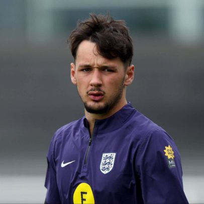 James Trafford supera desafios e mira posição de titular na seleção inglesa