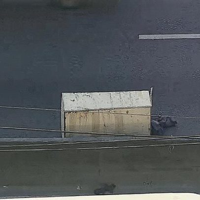 Corpo é encontrado em lixeira na Avenida Brasil durante operação policial