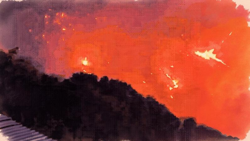 Incêndio em Chios, na Grécia (Foto: Reprodução/X)