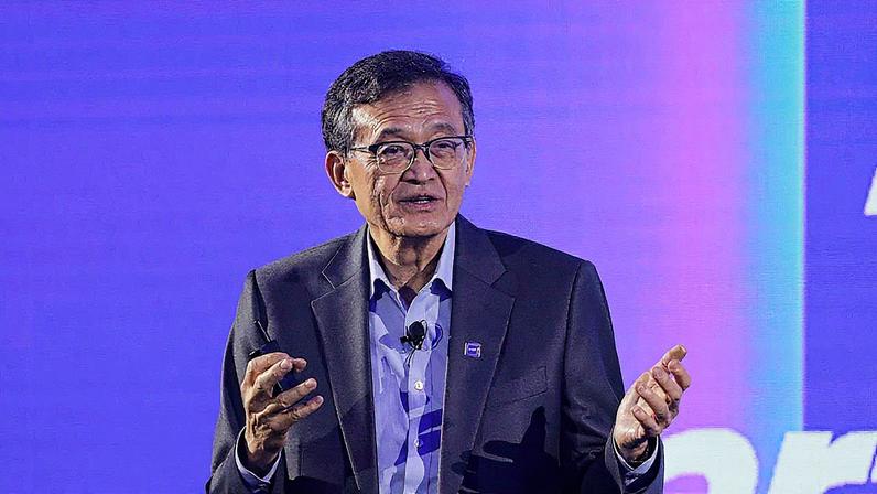 CEO da Intel, Lip-Bu Tan, em um evento em Taiwan (Foto: Chiang Ying-ying/AP)