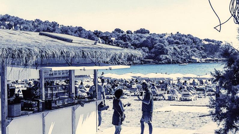 Um chiringuito de praia na Espanha. (Foto: Europa Press)