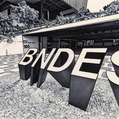 BNDES considera suspender cobrança de empréstimos de exportadores e defende juro baixo