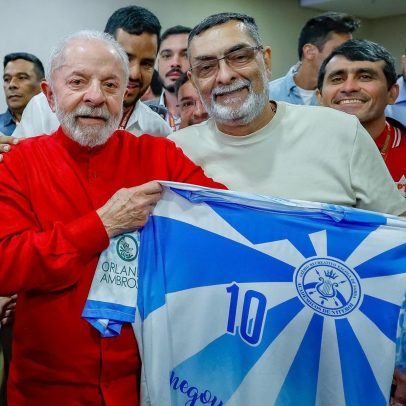 Lula recebe camisa da Acadêmicos de Niterói e será enredo em 2026