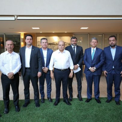 Governadores se aliam a chantagem de Trump com apoio de Bolsonaro