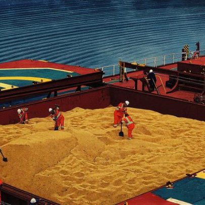 Brasil aumenta exportação de soja para a China em 13,9% em julho de 2023