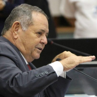 Justiça determina devolução de R$ 44 milhões ao Amazonas por uso irregular do Fundeb