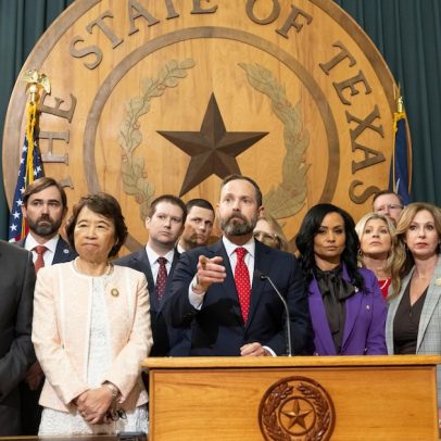 Texas provoca conflito entre estados com manobra eleitoral para 2026