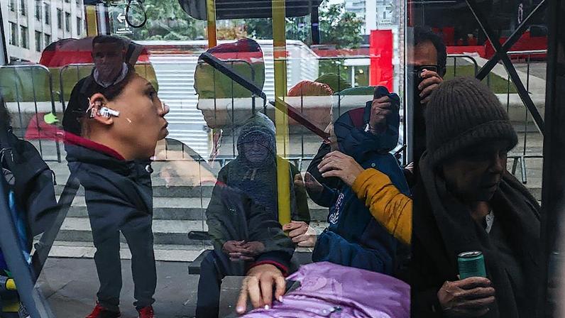 Registro de dia bastante frio em São Paulo. (Foto: Tiago Queiroz/Estadão)