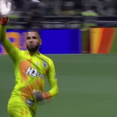 Galo provoca Flamengo com memes após garantir classificação em competição