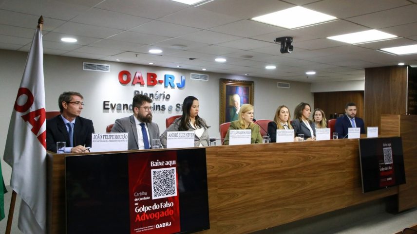Lançamento da Cartilha de Combate ao Golpe do Falso Advogado reuniu diretoria da OAB-RJ e autoridades da Polícia Civil na sede da Seccional, no Rio (Foto: Divulgação)