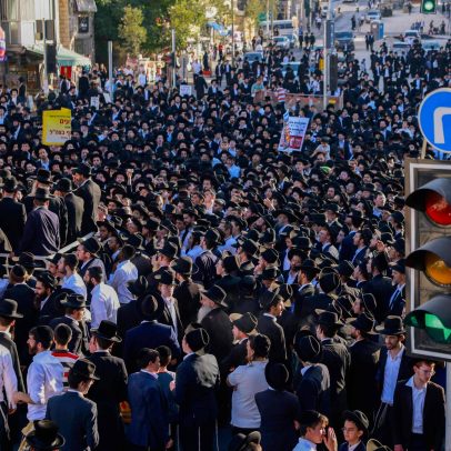 Ultraortodoxos protestam em Israel contra prisão de estudantes religiosos
