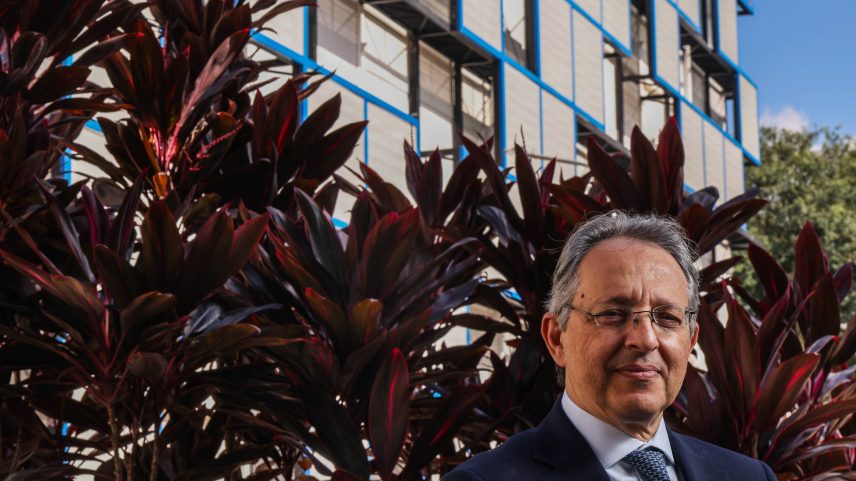 Diretor do Instituto Butantan, Esper Kallás (Foto: Karime Xavier - 30.abr.2025/Folhapress)