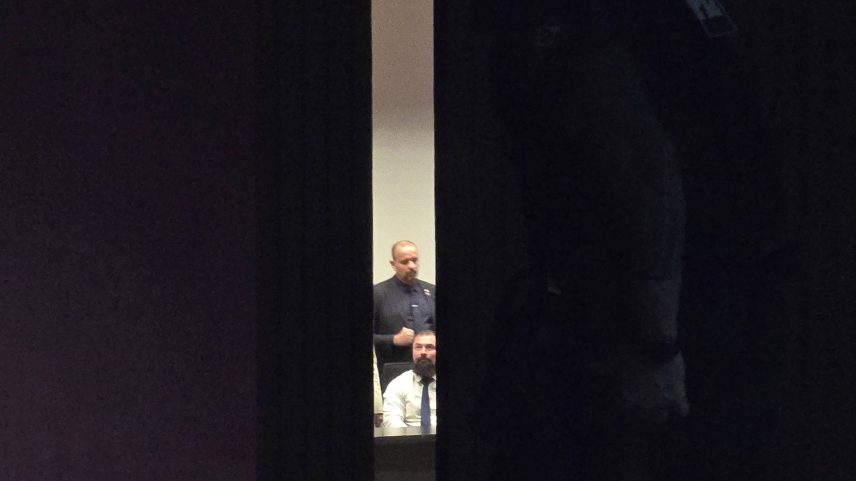 Oposição ocupa auditório Nereu Ramos supostamente para impedir Hugo Motta de realizar sessão da Câmara (Foto: Ranier Bragon/Folhapress)