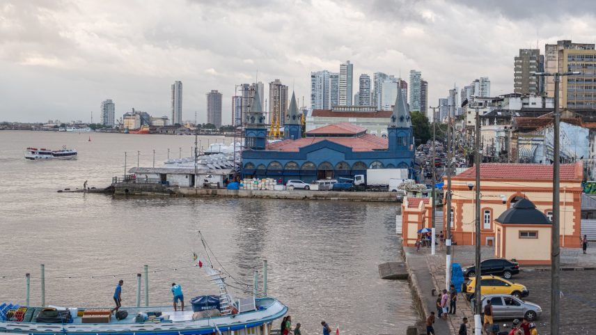 Belém, capital do Pará: cidade se prepara para receber 50 mil participantes da COP30 com desafios na oferta de hospedagem. (Foto: Aberje/Divulgação)