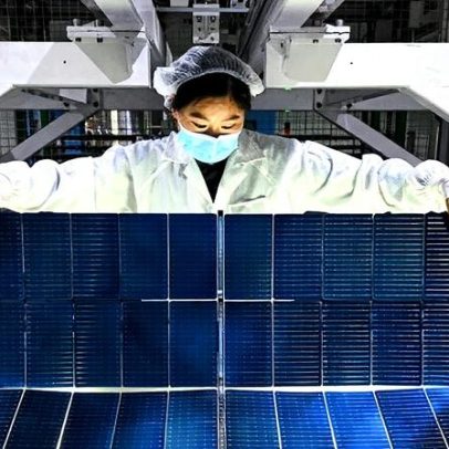 China assume liderança em energia limpa após recuo de Trump