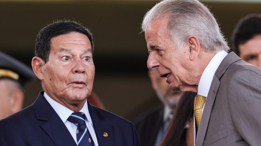 Múcio vai ao Parlamento a convite do senador Hamilton Mourão (Foto: Marcelo Camargo/Agência Brasil)