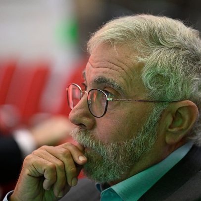 Nobel de Economia afirma que Trump perde guerra comercial que iniciou