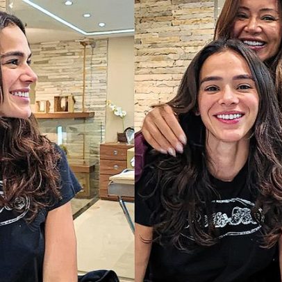 Bruna Marquezine exibe baby tee presente do ex-namorado João Guilherme