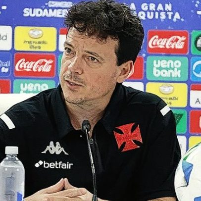 Fernando Diniz critica arbitragem e afirma: "Agora todo mundo é trouxa"