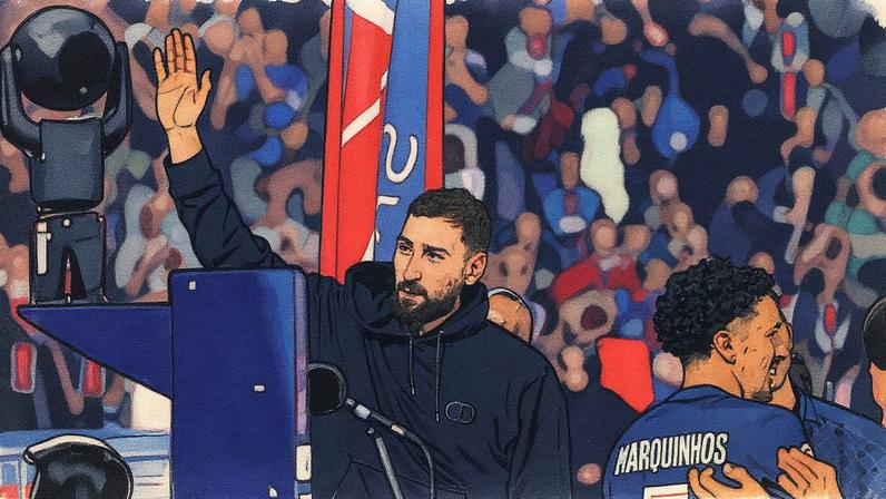 Donnarumma se despede da torcida do PSG (Foto: Franck Fife/AFP)