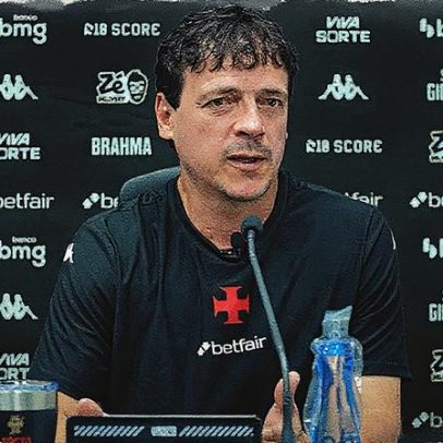 Diniz defende decisões após derrota do Vasco e nega foco em Vegetti
