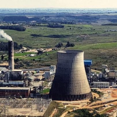 Justiça suspende licença de usina de carvão e exige plano de transição energética
